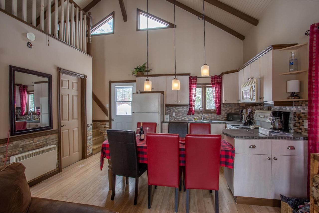 Chalets Du Domaine - De Luxe Notre-Dame-Des-Bois Luaran gambar