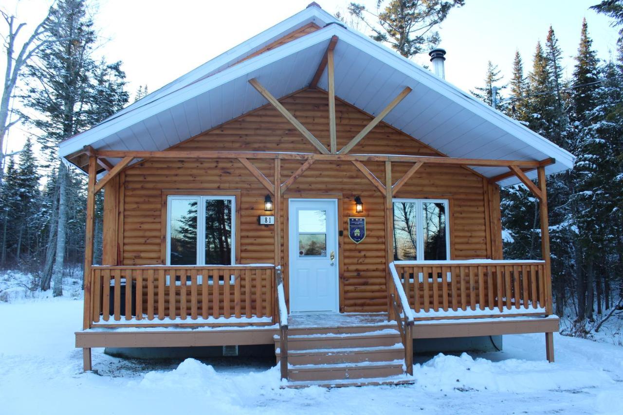 Chalets Du Domaine - De Luxe Notre-Dame-Des-Bois Luaran gambar